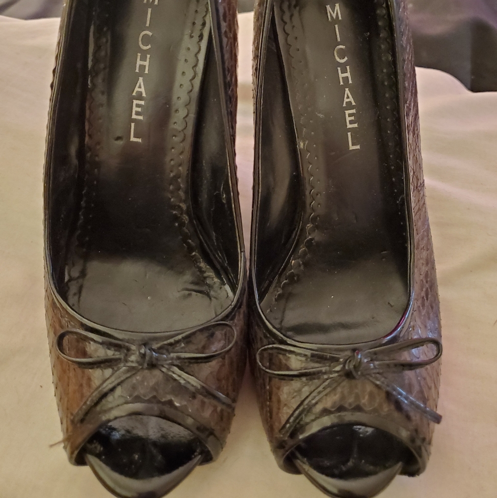 High heels - Picture 2 of 3